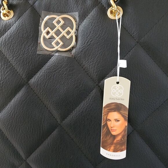 Daisy Fuentes Black Tote Shoulder Bag NWT - Picture 3 of 10